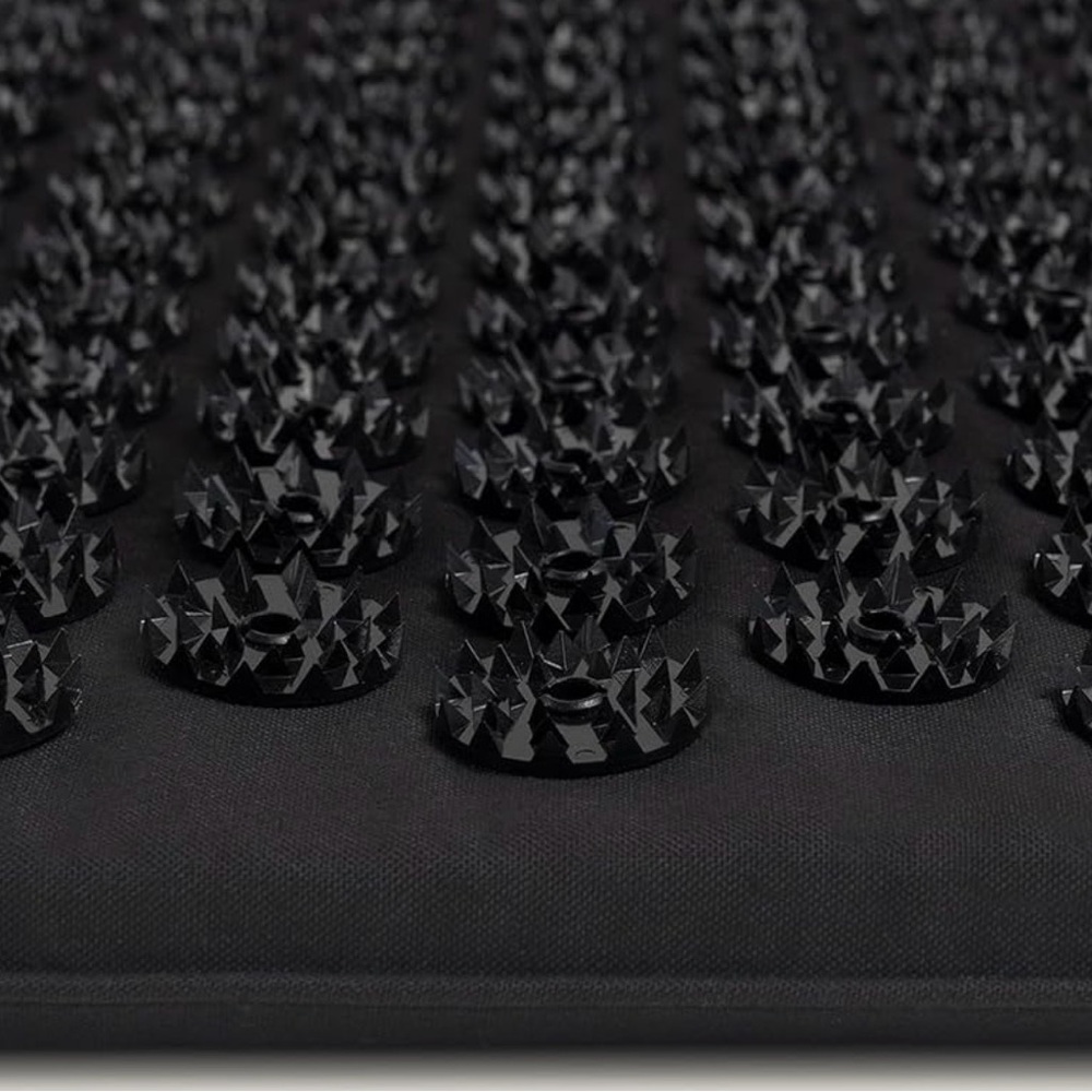 ShaktiMat Classic Acupressure Mat, Level 1 Intensity in Shakti Black NEW - Picture 8 of 8